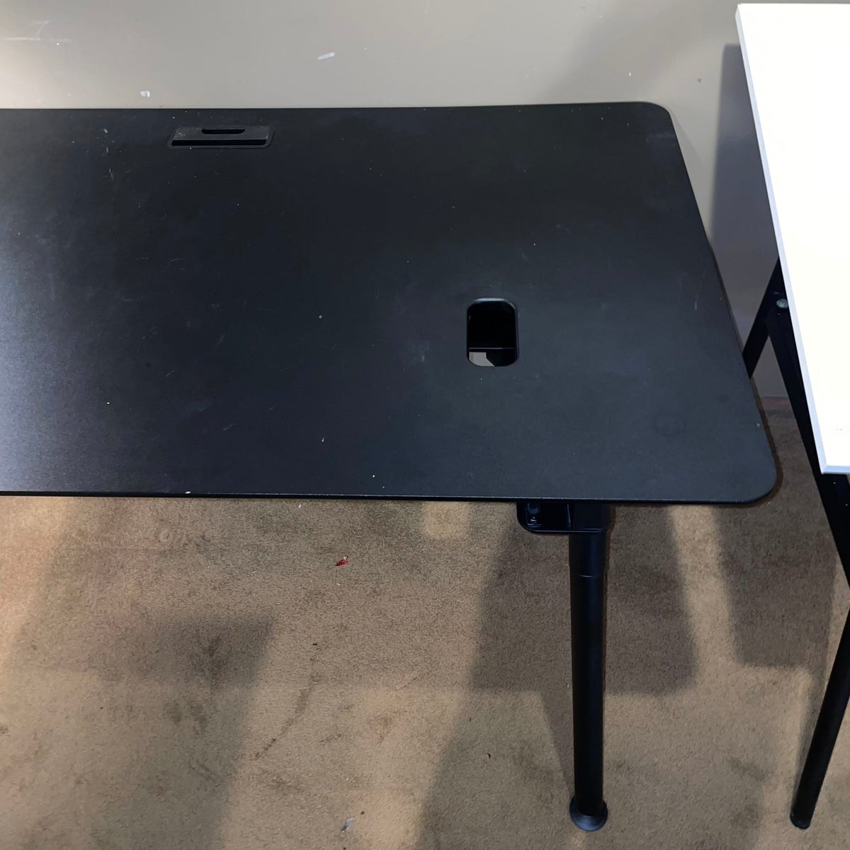 VariDesk Manual Standing Desk C DESKS