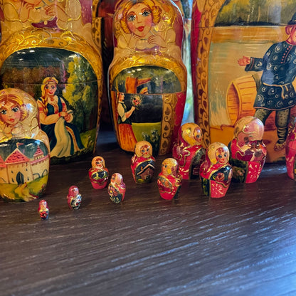 VERY RARE 28 pc Russian Matryoshka Nesting Dolls UNIQUE FINDS