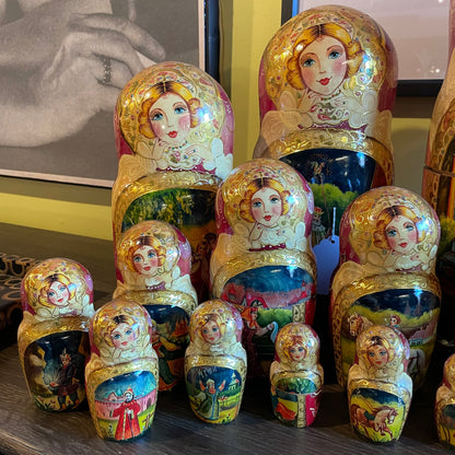 VERY RARE 28 pc Russian Matryoshka Nesting Dolls UNIQUE FINDS