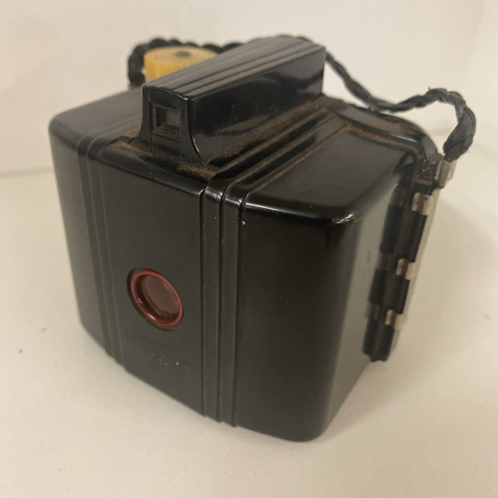 Vintage BABY BROWNIE Camera