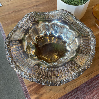 S. S. S. Debut Silver 1963-64 Trophy Silver Bowl