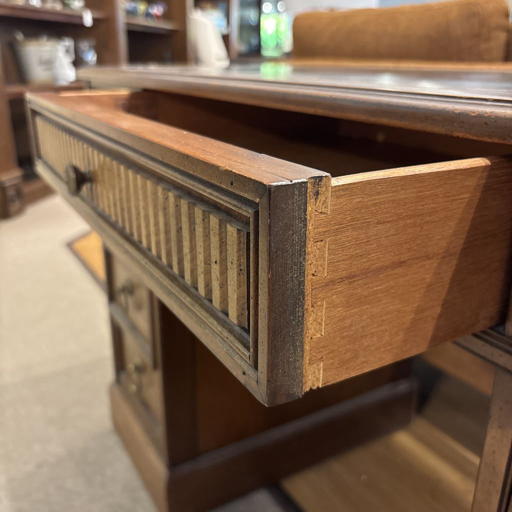 Contemporary Leather Top Desk C DESKS