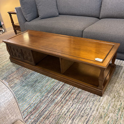 Vintage Rectangular Wooden Coffee Table w/ Shelf C COFFEE TABLES