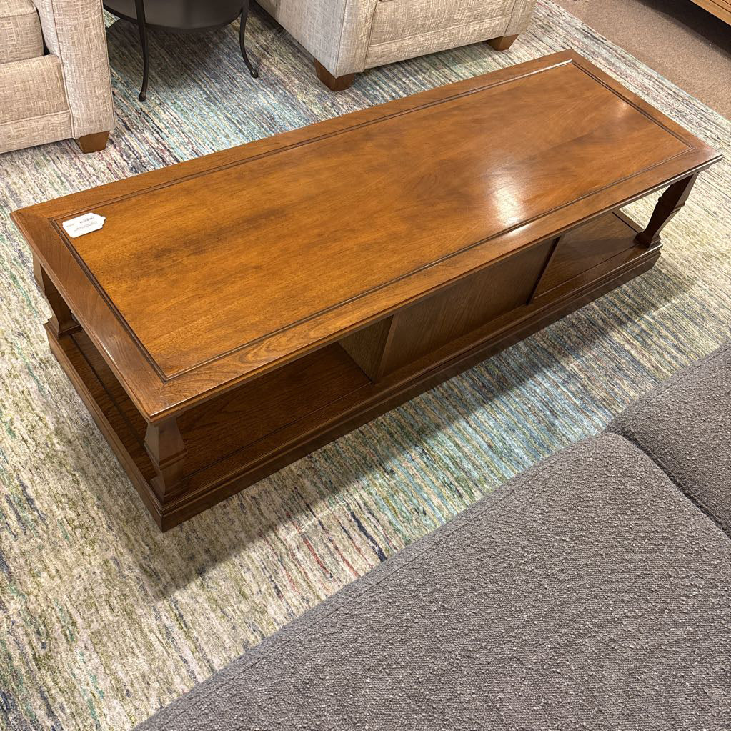 Vintage Rectangular Wooden Coffee Table w/ Shelf C COFFEE TABLES