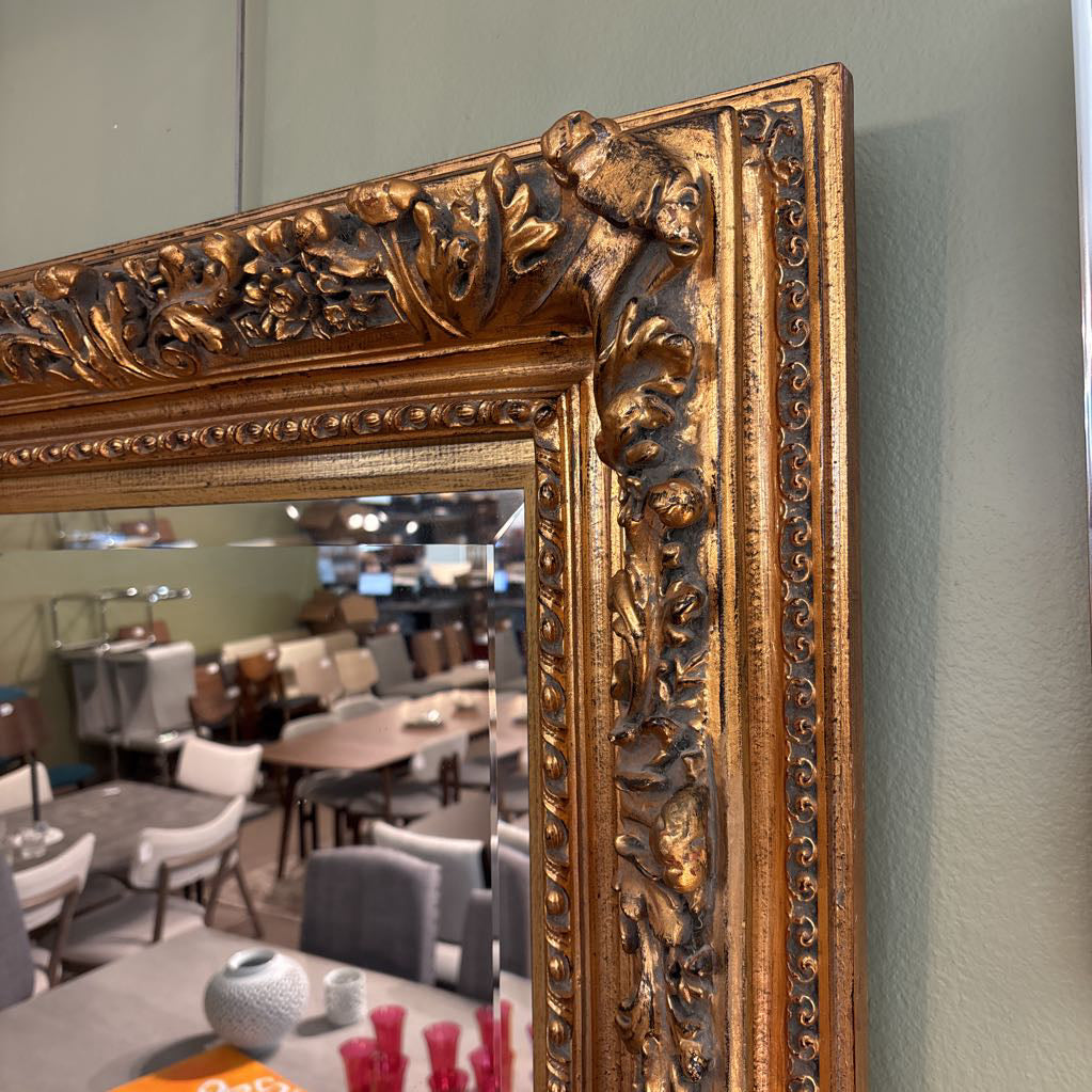 Medium Ornate Gold Carved Mirror C MIRRORS