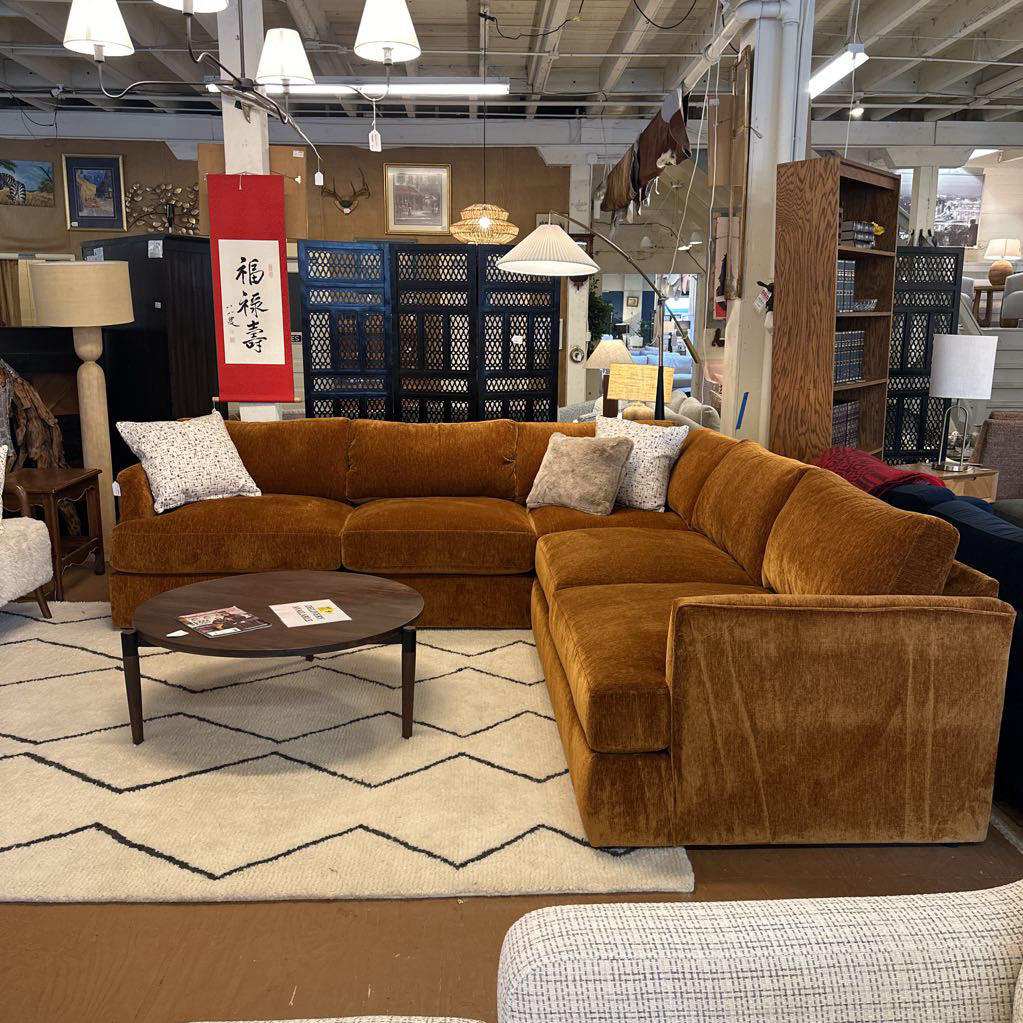 Castile Amber Sectional U SECTIONALS CORNER