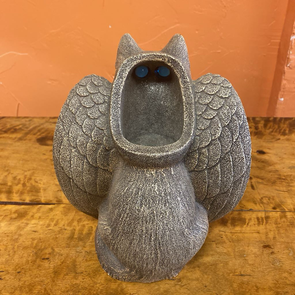 Spooky Winged Cat Candle Lamp