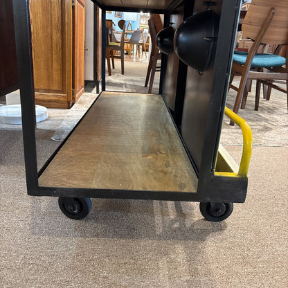 Caravan Bar Counter