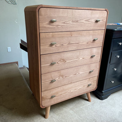 MC Ash Chest