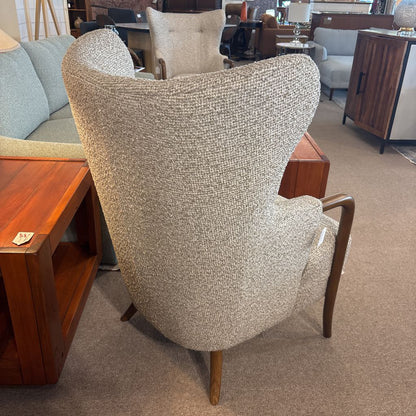 Tan Dark Wood Arm Accent Chair U ACCENT CHAIRS