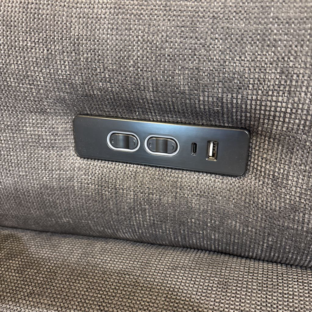 Dortmund Smoke Power Loveseat