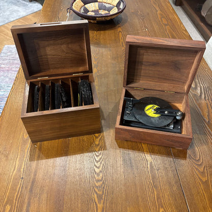 Richter's Music Box Record Player w/ Records (NEEDS OILED TO FUCTION)