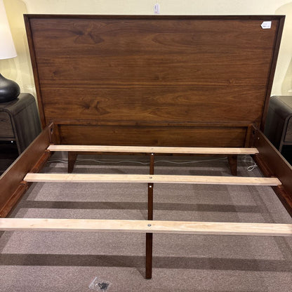 Burdell Queen Bed