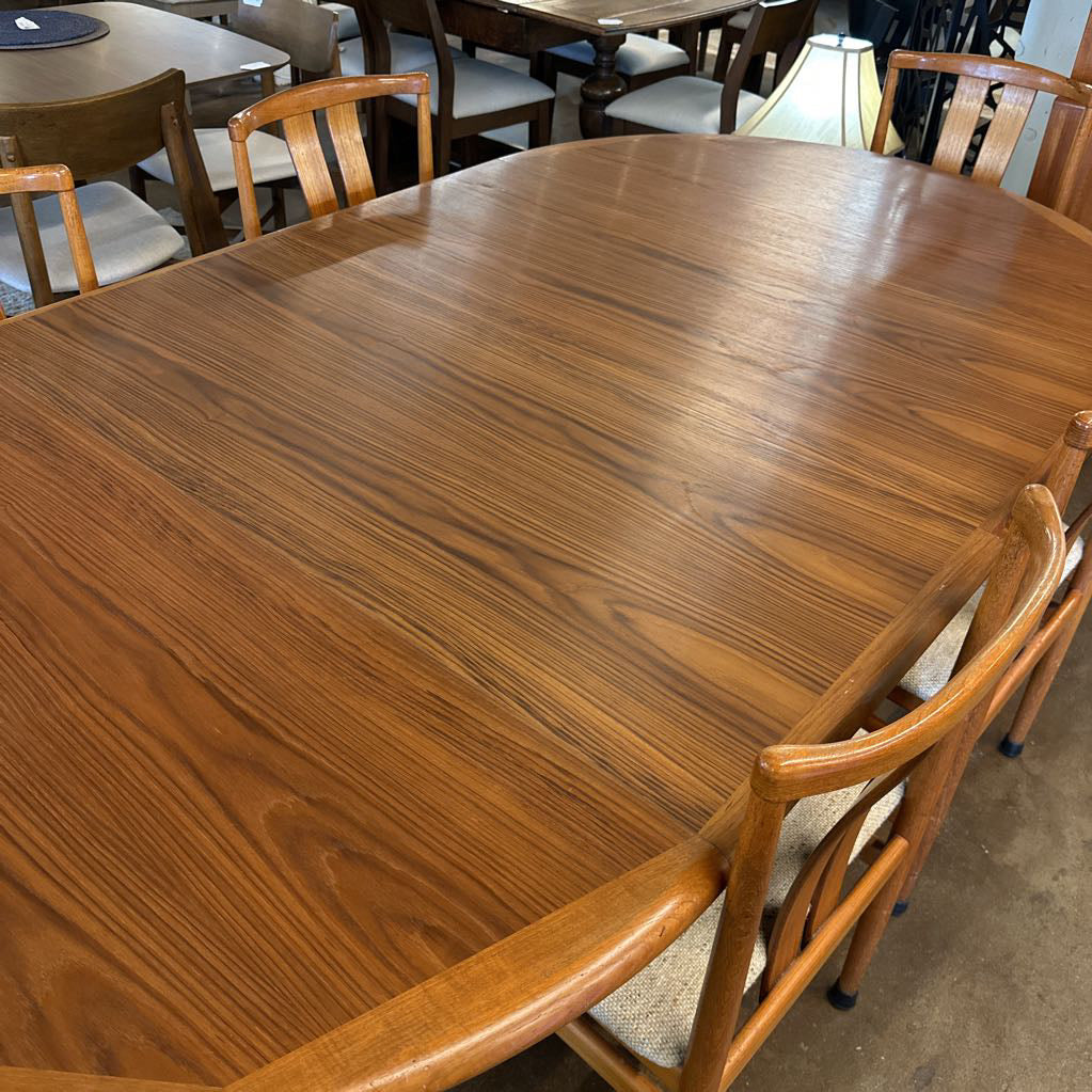 Teak Expanding Table w/ 2 Leaves and 6 Cream Upholstered Chairs