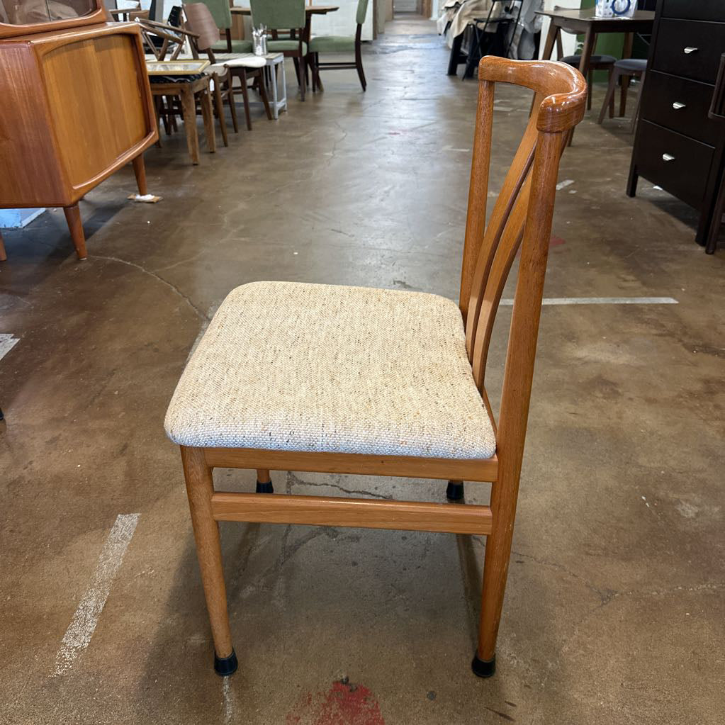 Teak Expanding Table w/ 2 Leaves and 6 Cream Upholstered Chairs