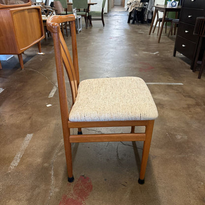Teak Expanding Table w/ 2 Leaves and 6 Cream Upholstered Chairs
