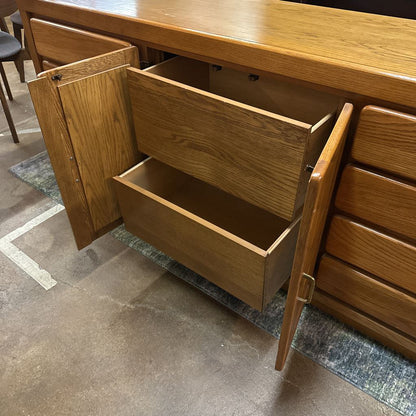 8 Drawer 2 Door Oak Lowboy