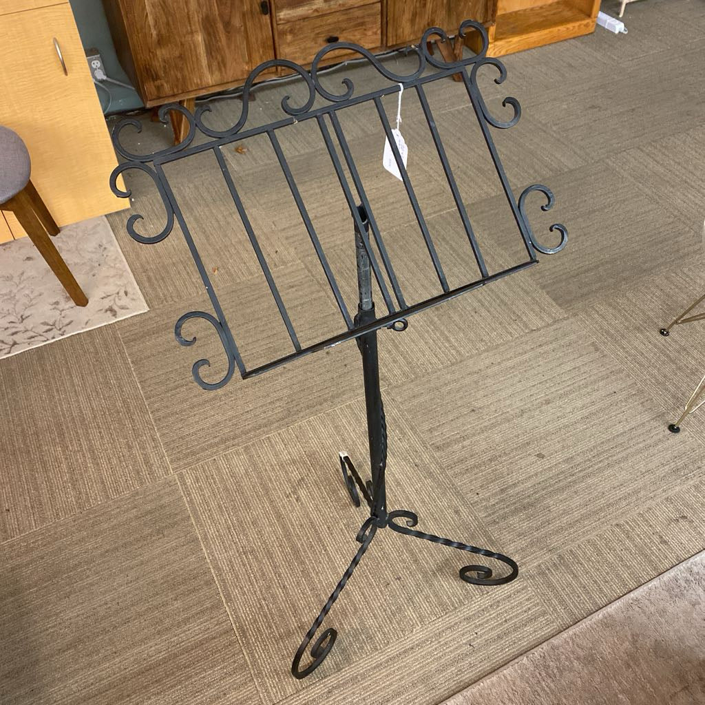 Scrolly Iron Music Stand