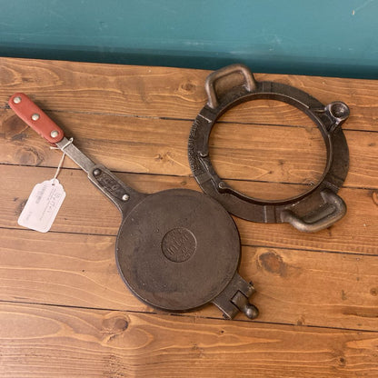 Norwegian Jotul Krumkake Iron w/Stand