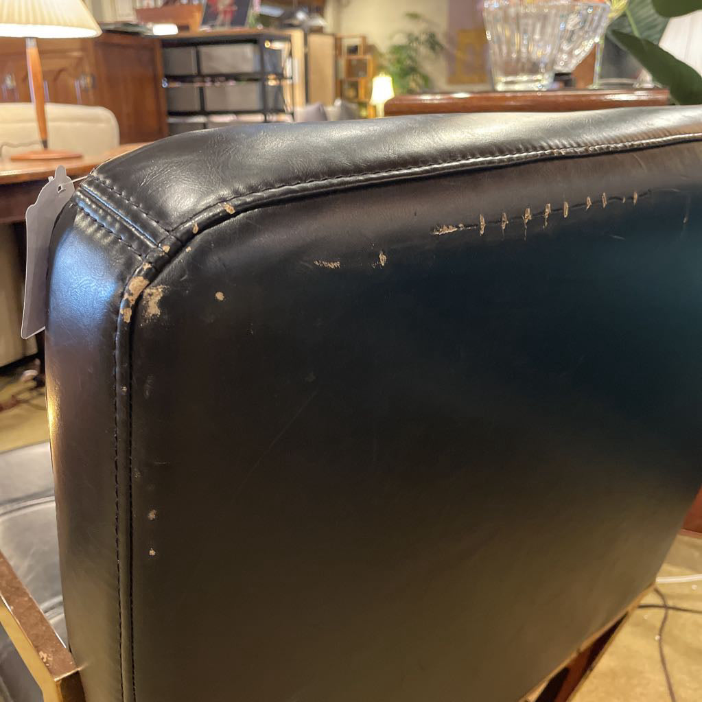 Comtempotaty Rose Chrome Frame Black Tufted Leather Accent Chair