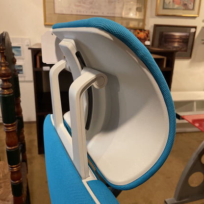 Steelcase Gesture Electric Blue Office Chair (As Is)