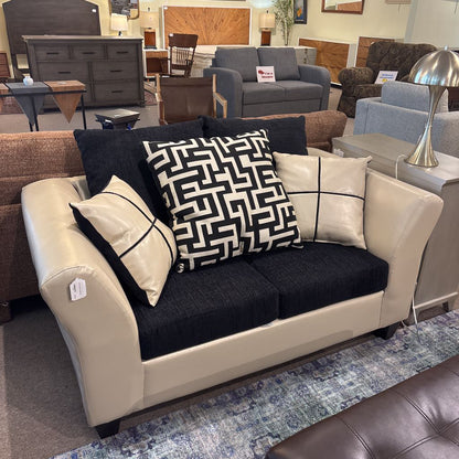 Cream Leather Loveseat U LOVESEATS