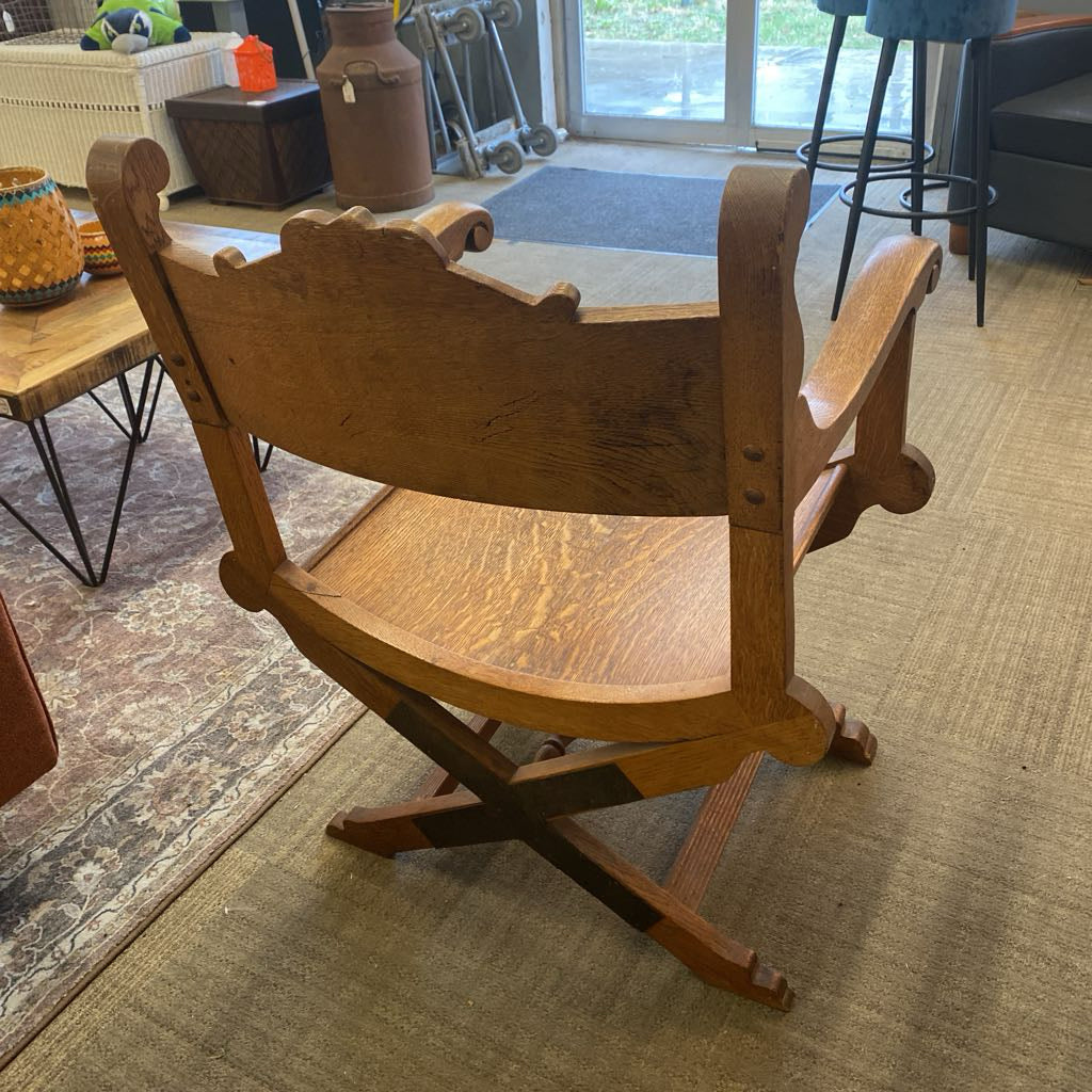 Vintage Quarter Oak Throne Chair