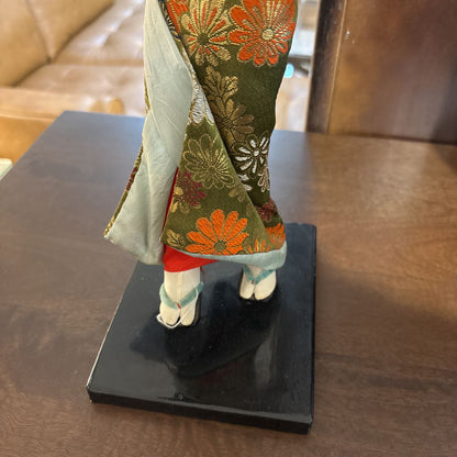 Vintage Nishi Doll w/Umbrella SMALLS