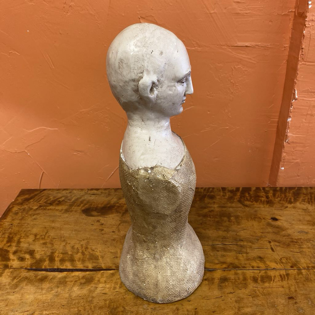 Eyeless Person Bust 1