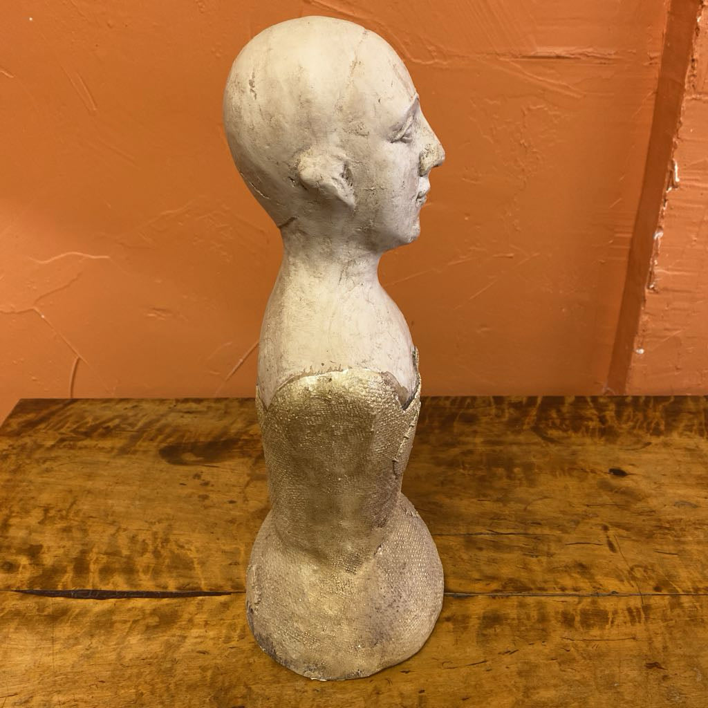 Eyeless Person Bust 2