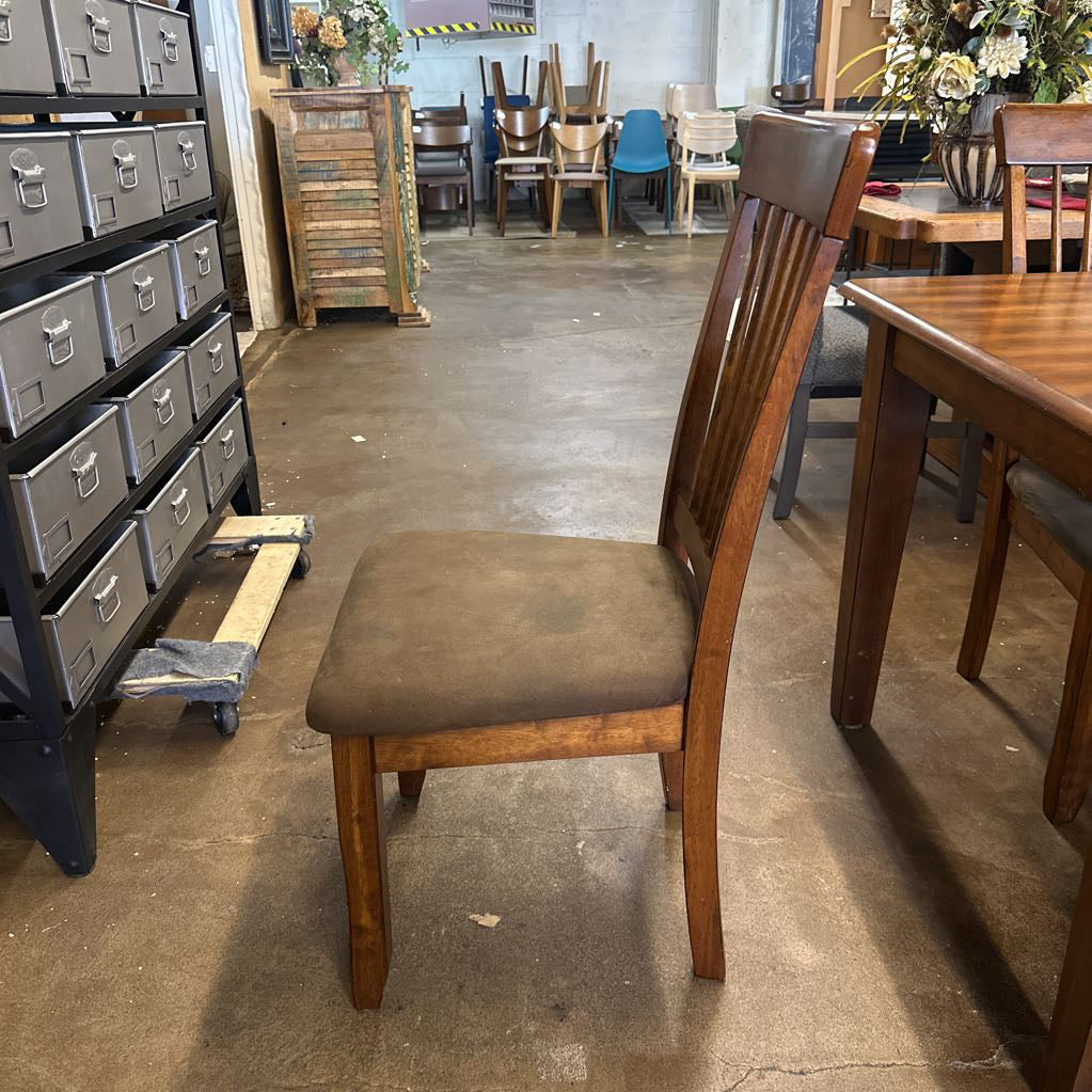 6 Piece Amber Wood Dining Set