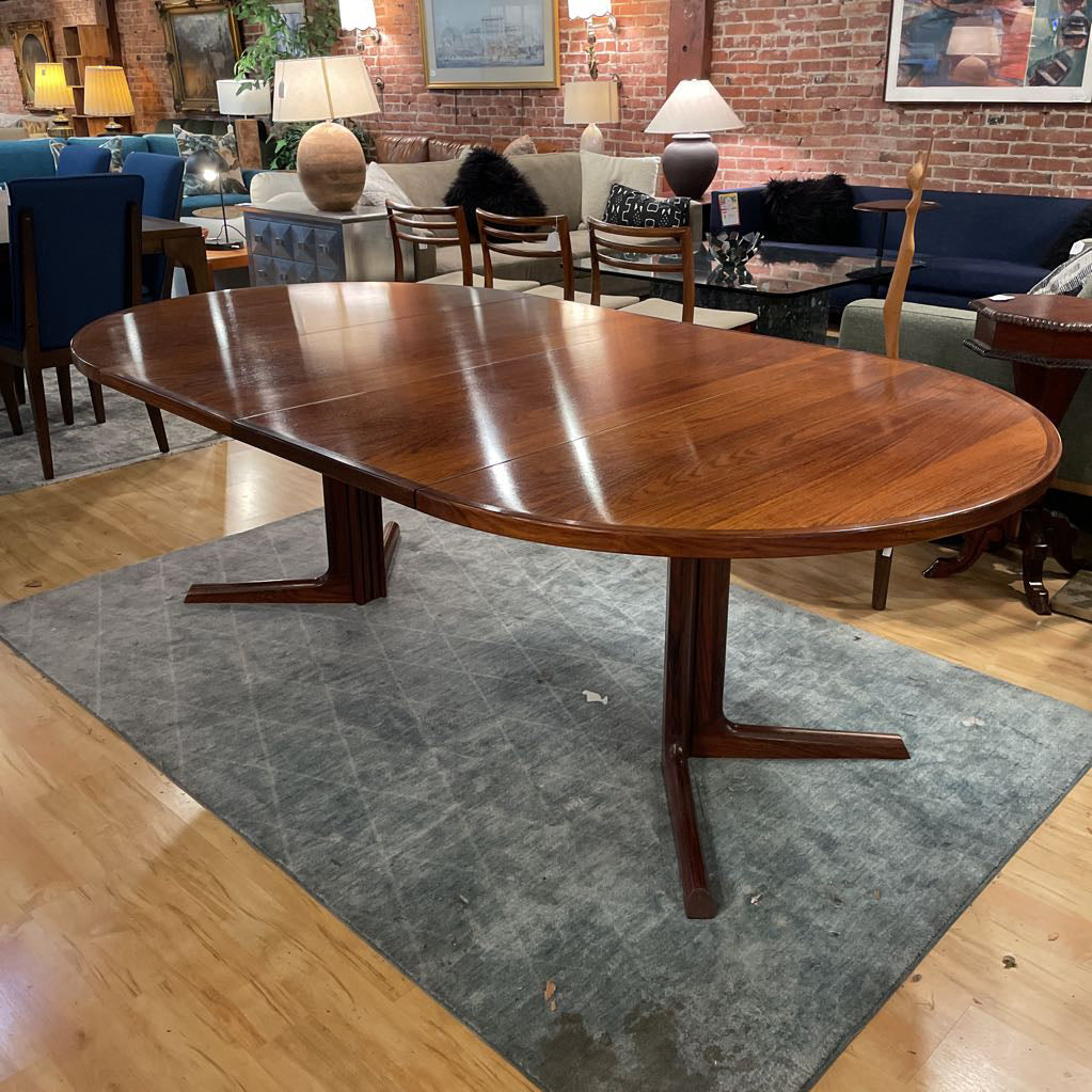 Niels Moller for Gudme Mobelfabrik Danish Dining Table w/ 8 Chairs C DINING TABLES