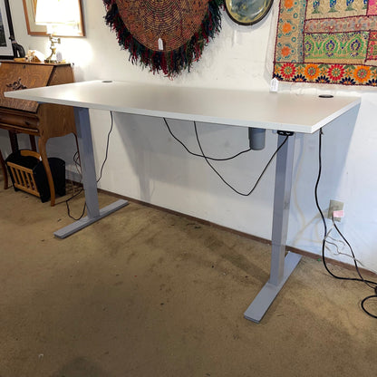 Bestar Electric Adjustable Desk
