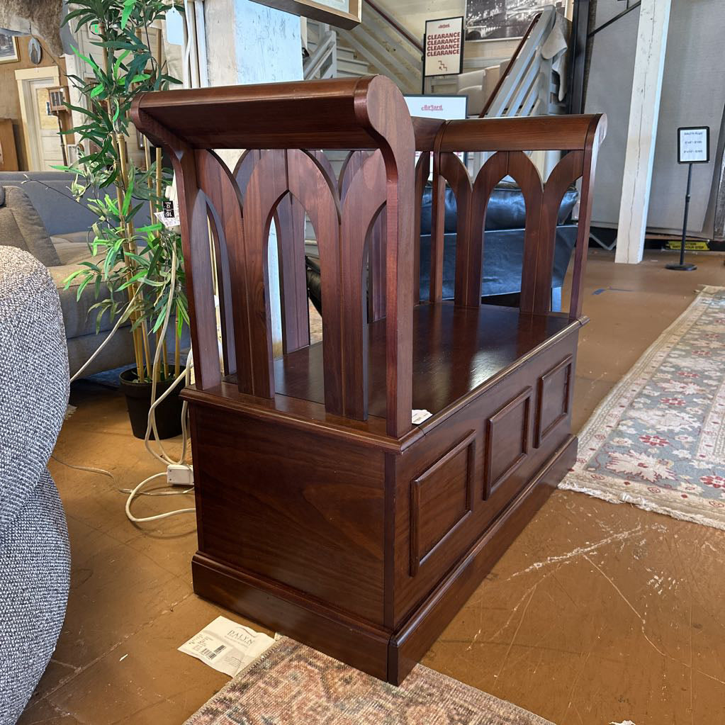 Entry Bench W/ Storage C ACCENT BENCHES