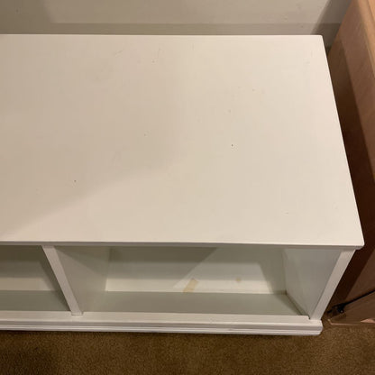 White Cubby Entry Cab/Bench
