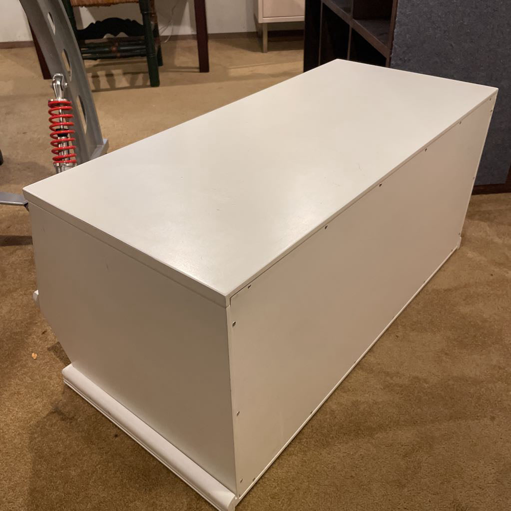 White Cubby Entry Cab/Bench