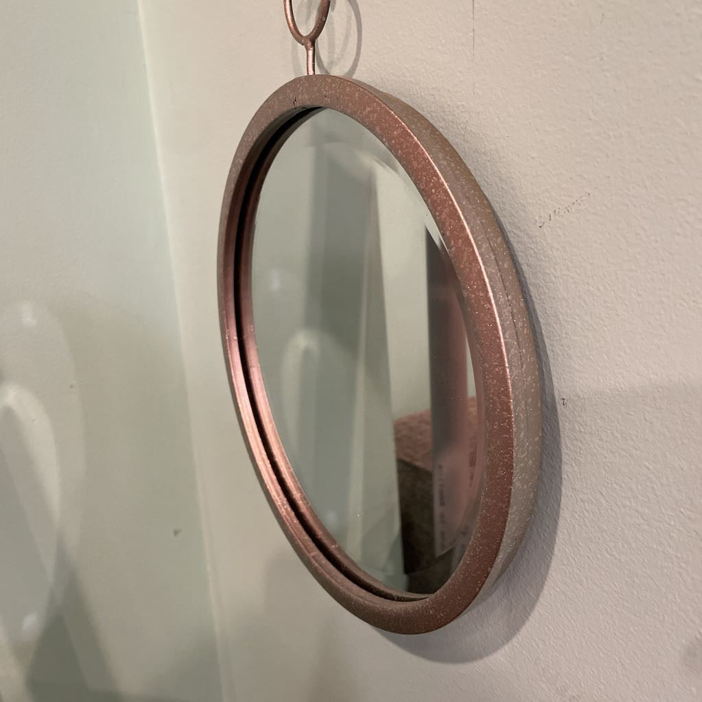 Stagered Round Mirrors