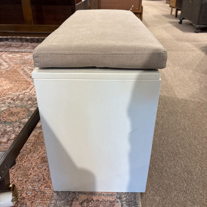 White Storage Bench w/ Taupe Cushion C ACCENT BENCHES