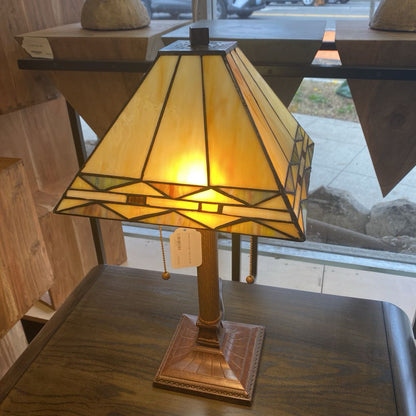 Small Tiffany Style Table Lamp