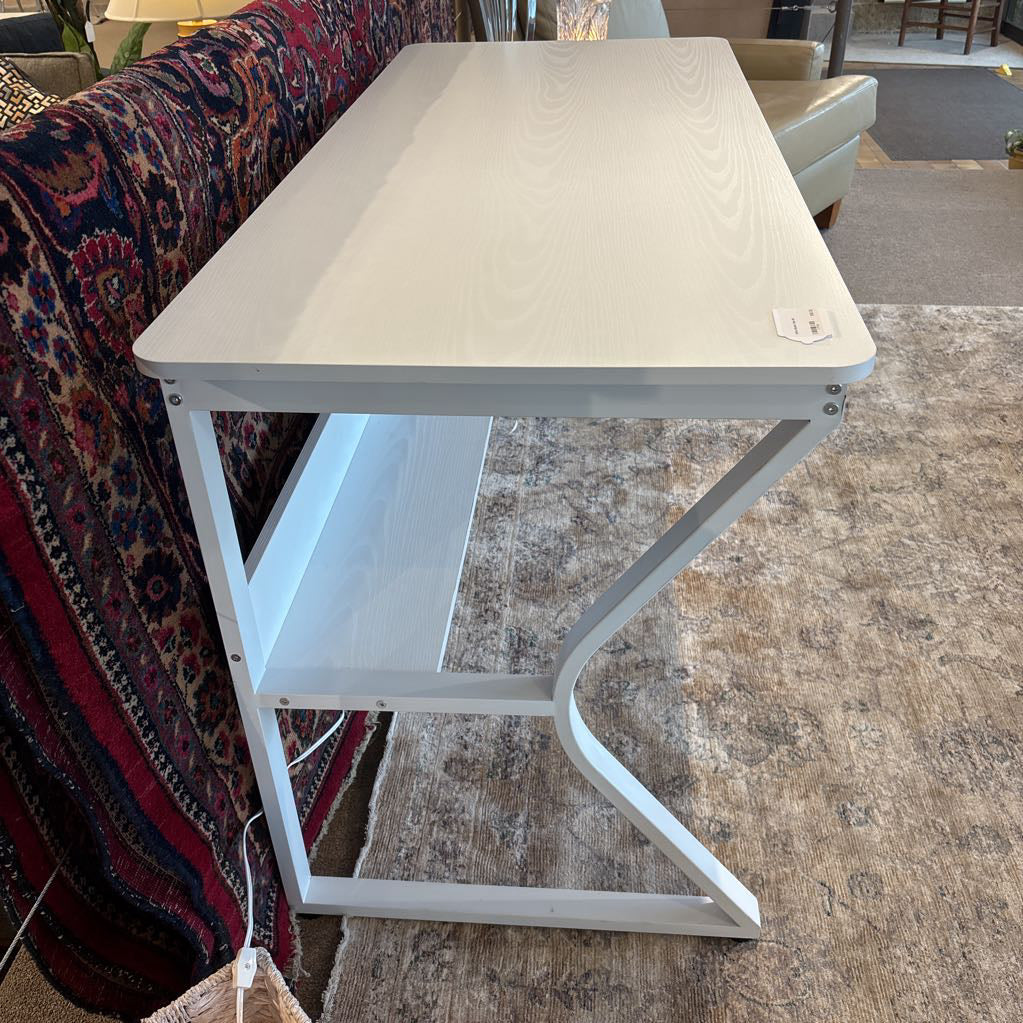 White Modern Desk