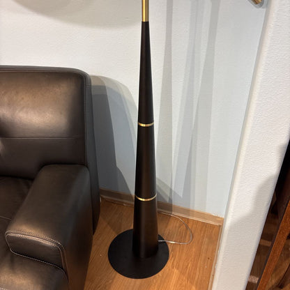 Black and Brass Arc Floor Lamp LAMPS