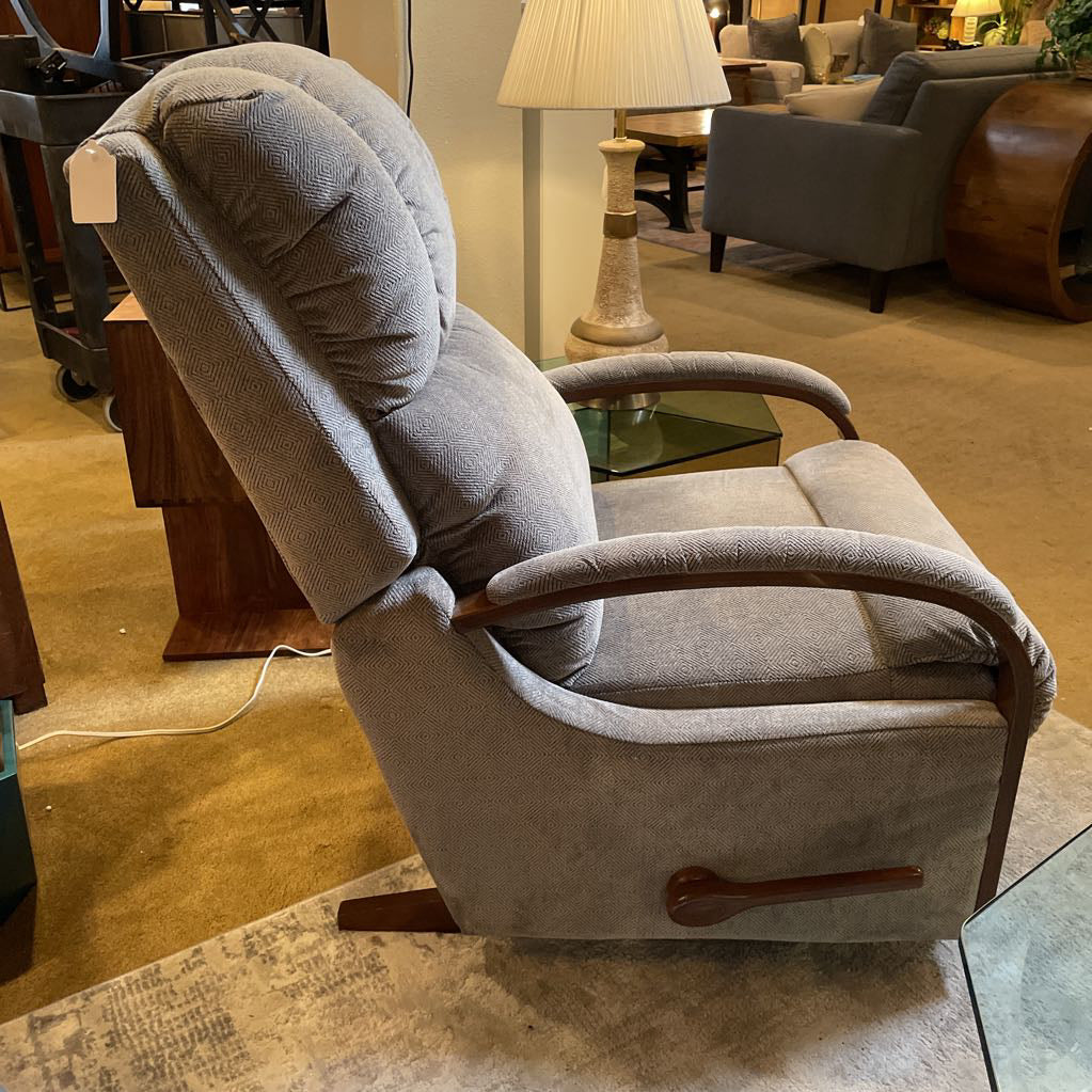 Grey Fabric La-Z-Boy Recliner Chair w/Curved Wood Arms U ACCENT CHAIRS