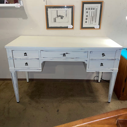 Shabby Chic White 3 Drawer Desk C DESKS