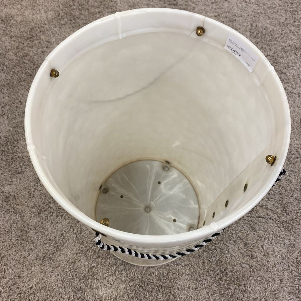 Mid Century TUPPERCRAFT M.O.P. Plastic Hamper