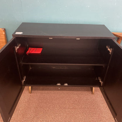 Dakoda Cabinet