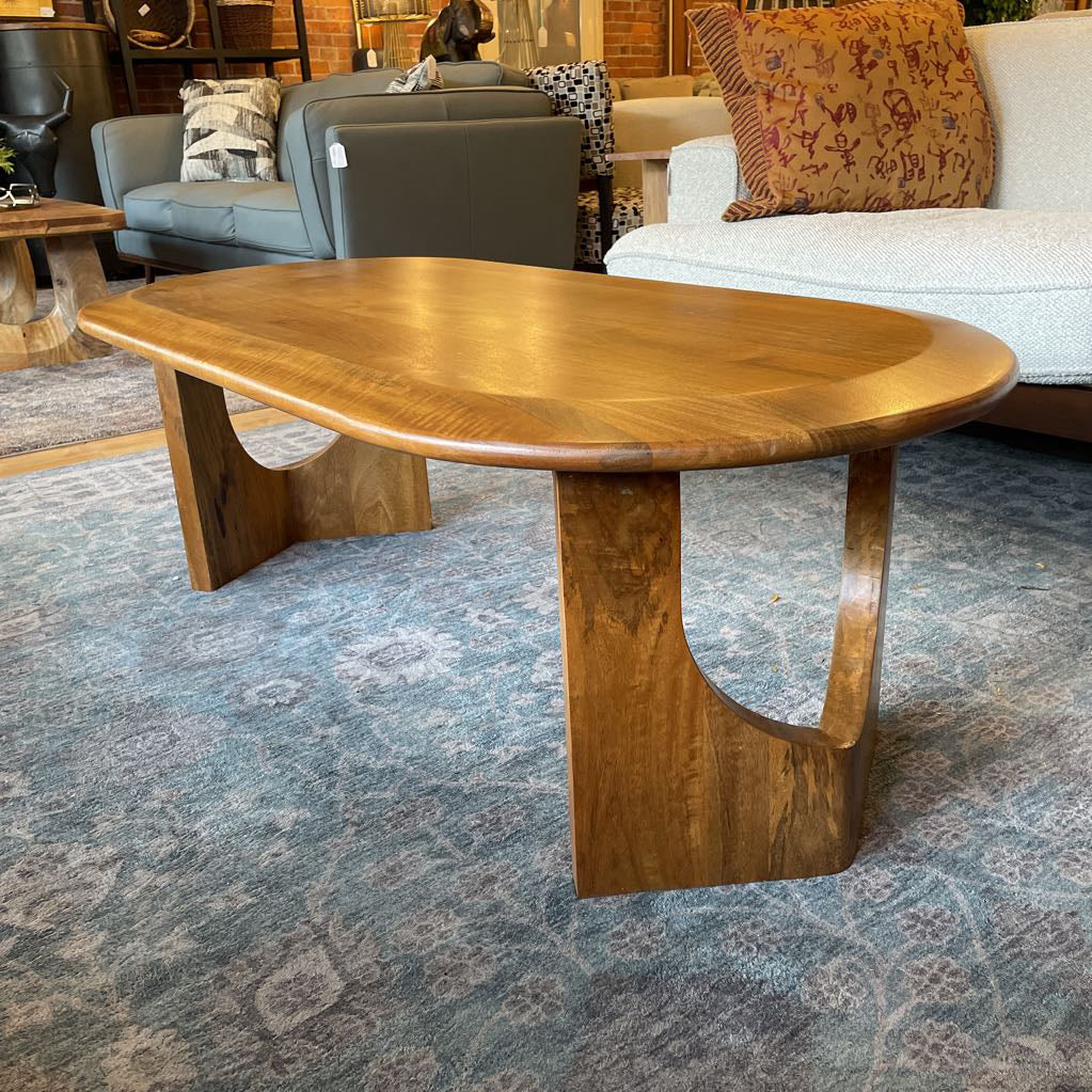 Allengton Coffee Table C COFFEE TABLES
