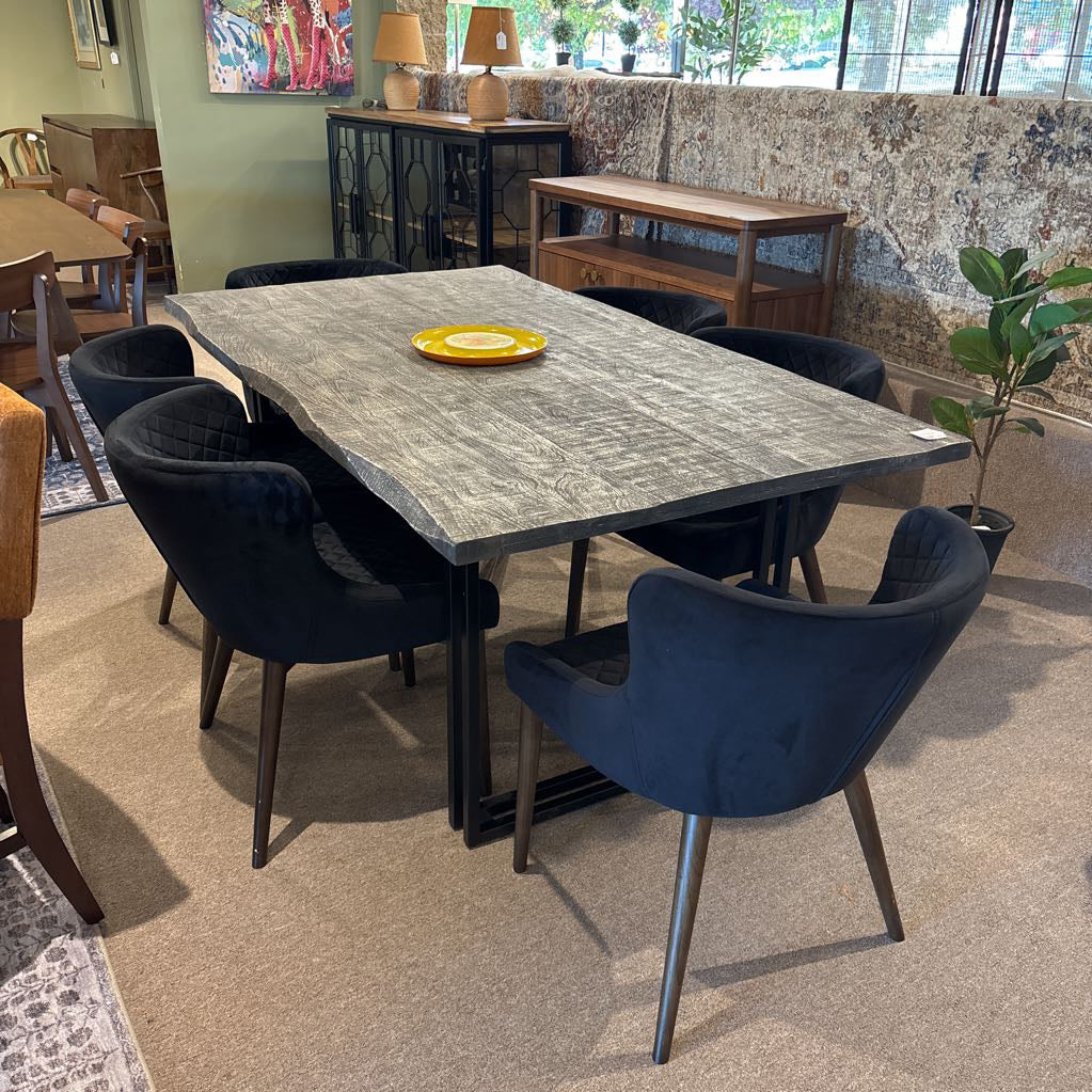 Set of 6 Black Velvet Mila Dining Chairs