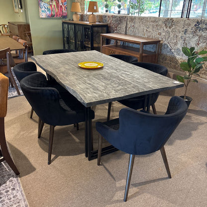 Set of 6 Black Velvet Mila Dining Chairs
