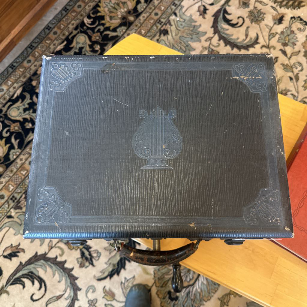 Crank Record Player w/ records UNIQUE FINDS