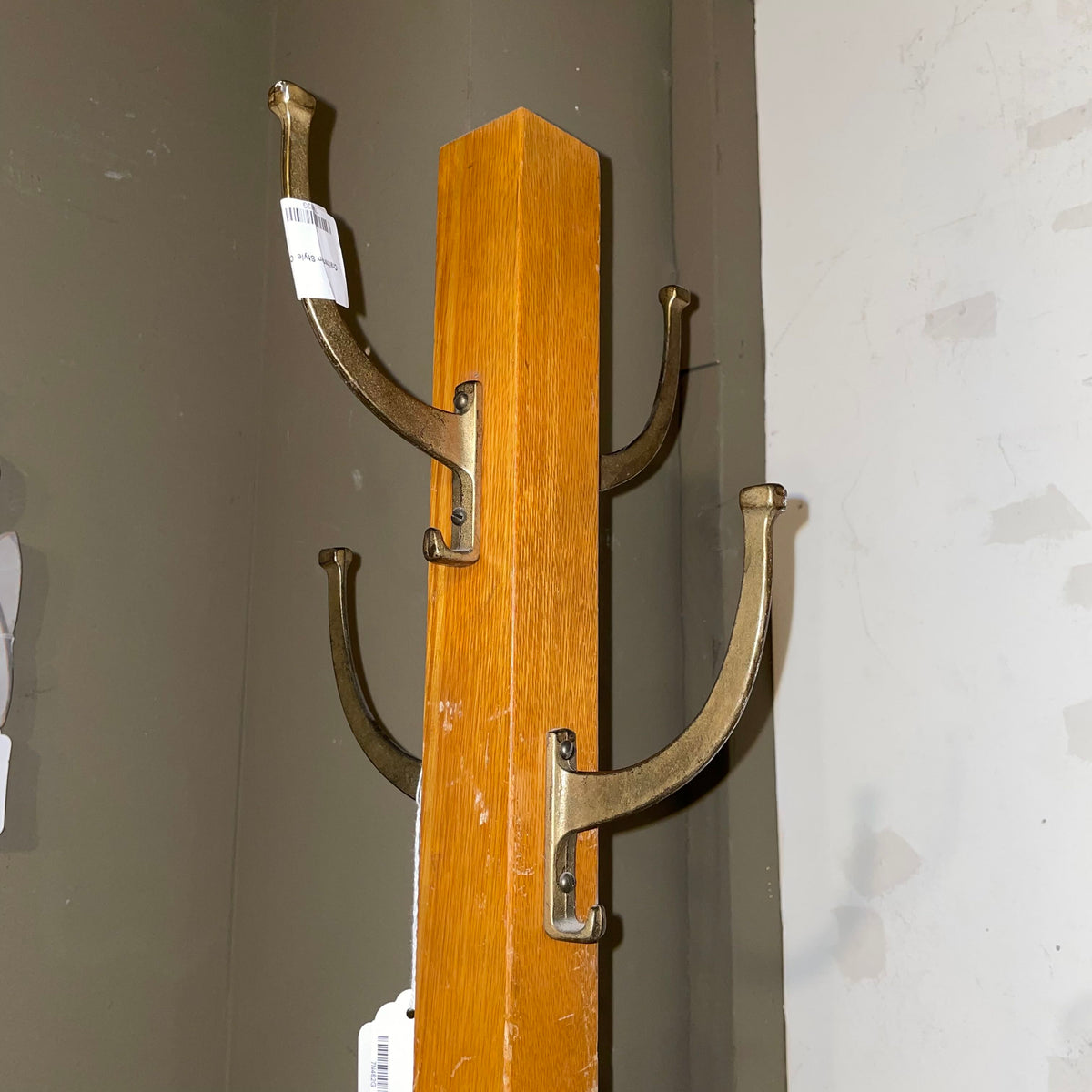 Craftsman Style Coat Rack C COAT RACKS